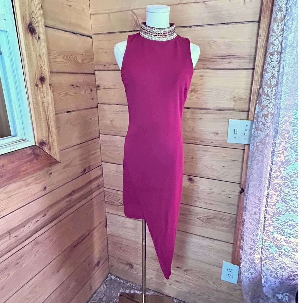 Bebe Rhinestone Neck Dress Womens Small Rhubarb Red Asymmetrical Hem Mini Y2K